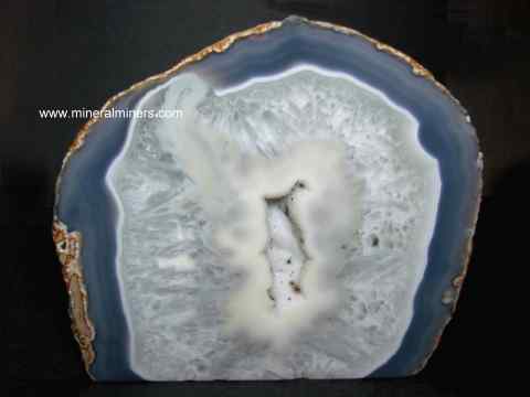 Agate Mineral Specimen: Agate Geode