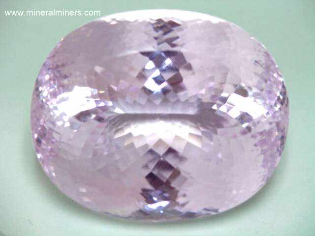 Kunzite gemstone