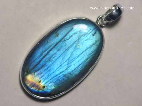 Labradorite Pendant