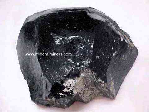 Obsidian Specimens: natural volcanic glass specimens