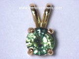 Green Sapphire Jewelry: natural green sapphire pendants, necklaces and earrings