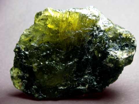 Dravite Tourmaline Crystal: dravite tourmaline mineral specimen